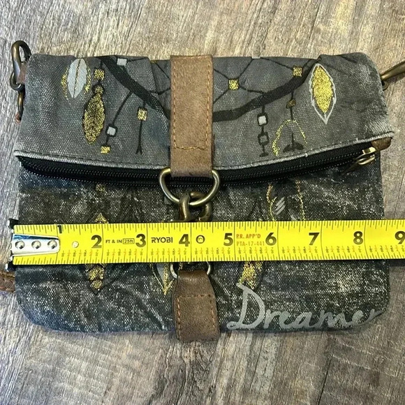 Mona B Gray Distressed ‘Dream’ Feather Crossbody Bag - Picture 9 of 12